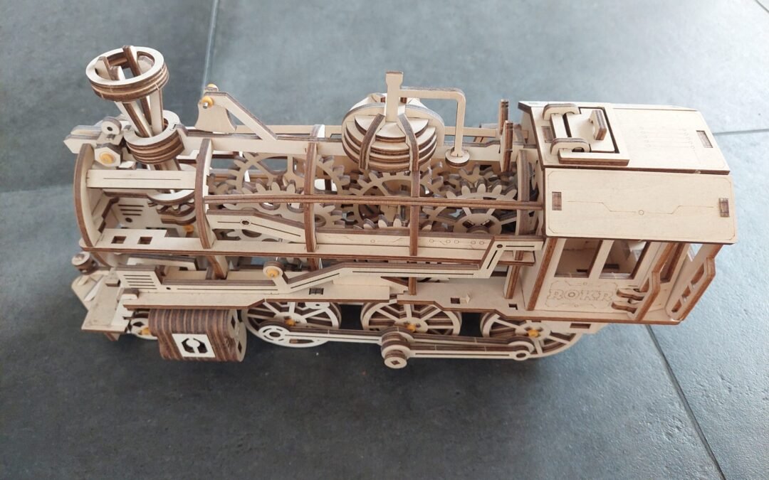 Maquette en bois locomotive rokr Avis d’un passionné